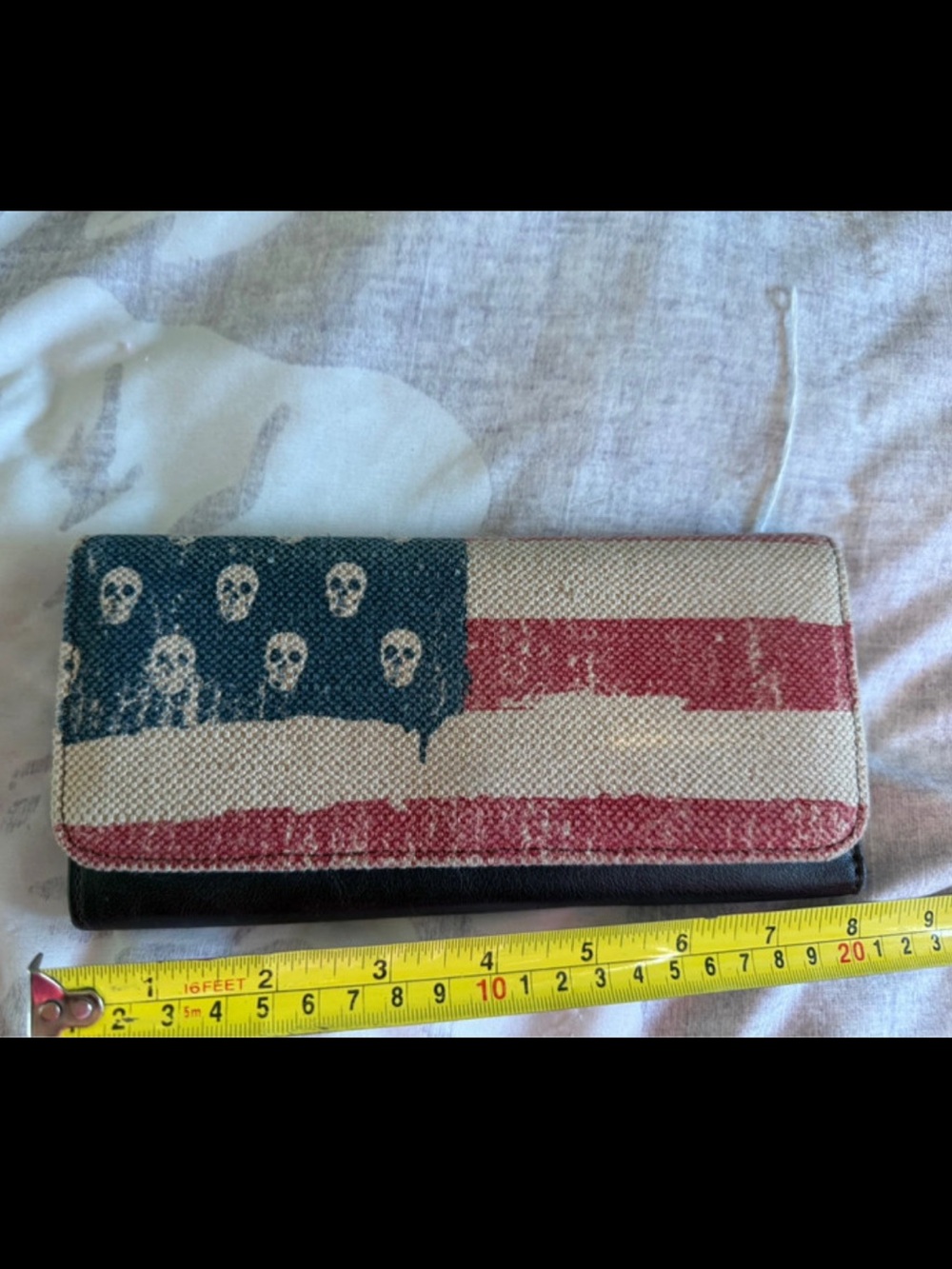 Women’s Loungefly wallet Stars and Stripes